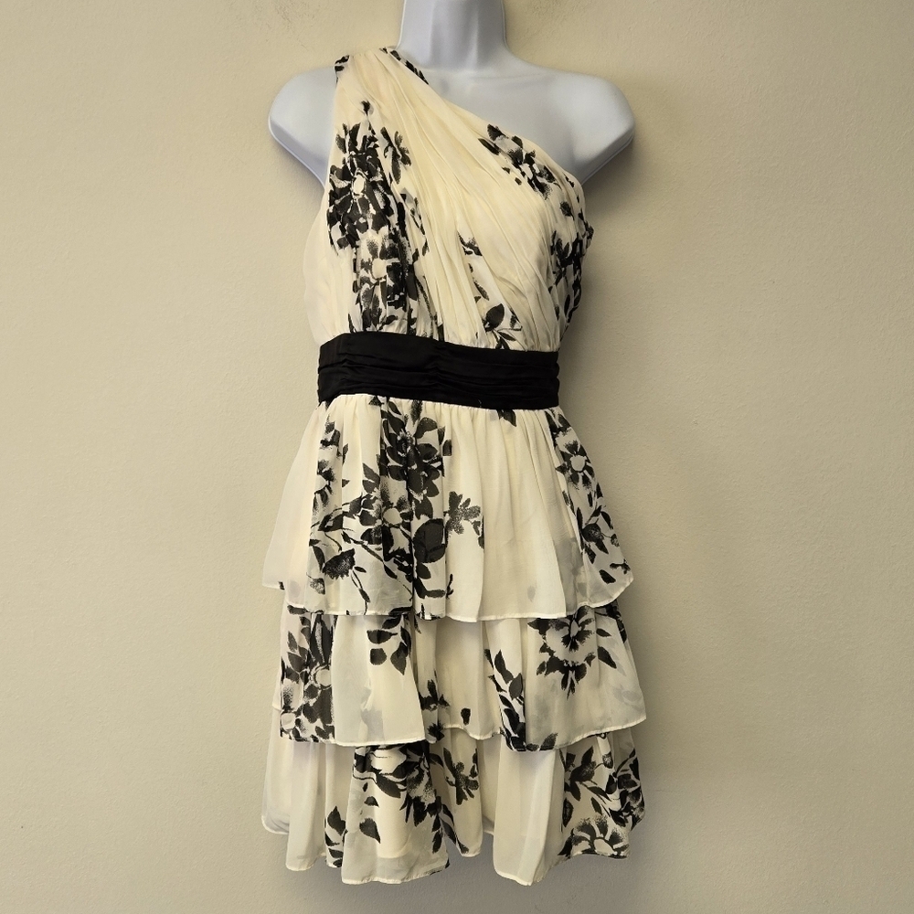 Max and Cleo Floral One Shoulder Pleated Cocktail Dress Eggshell 8